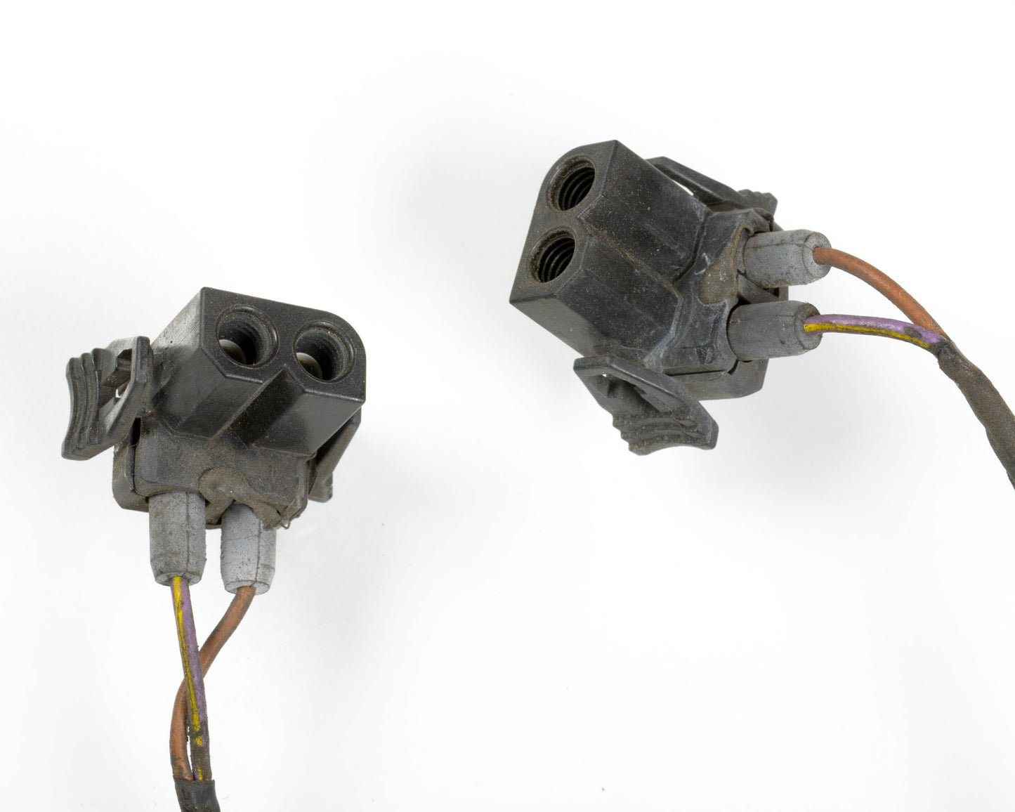 BMW E30 Horn Connector Pig Tail Set 61131378416