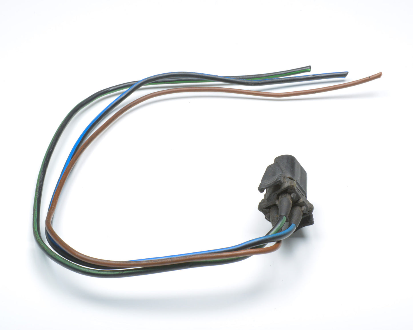 BMW E30 Auxiliary Fan Connector Pig Tail Female Pins