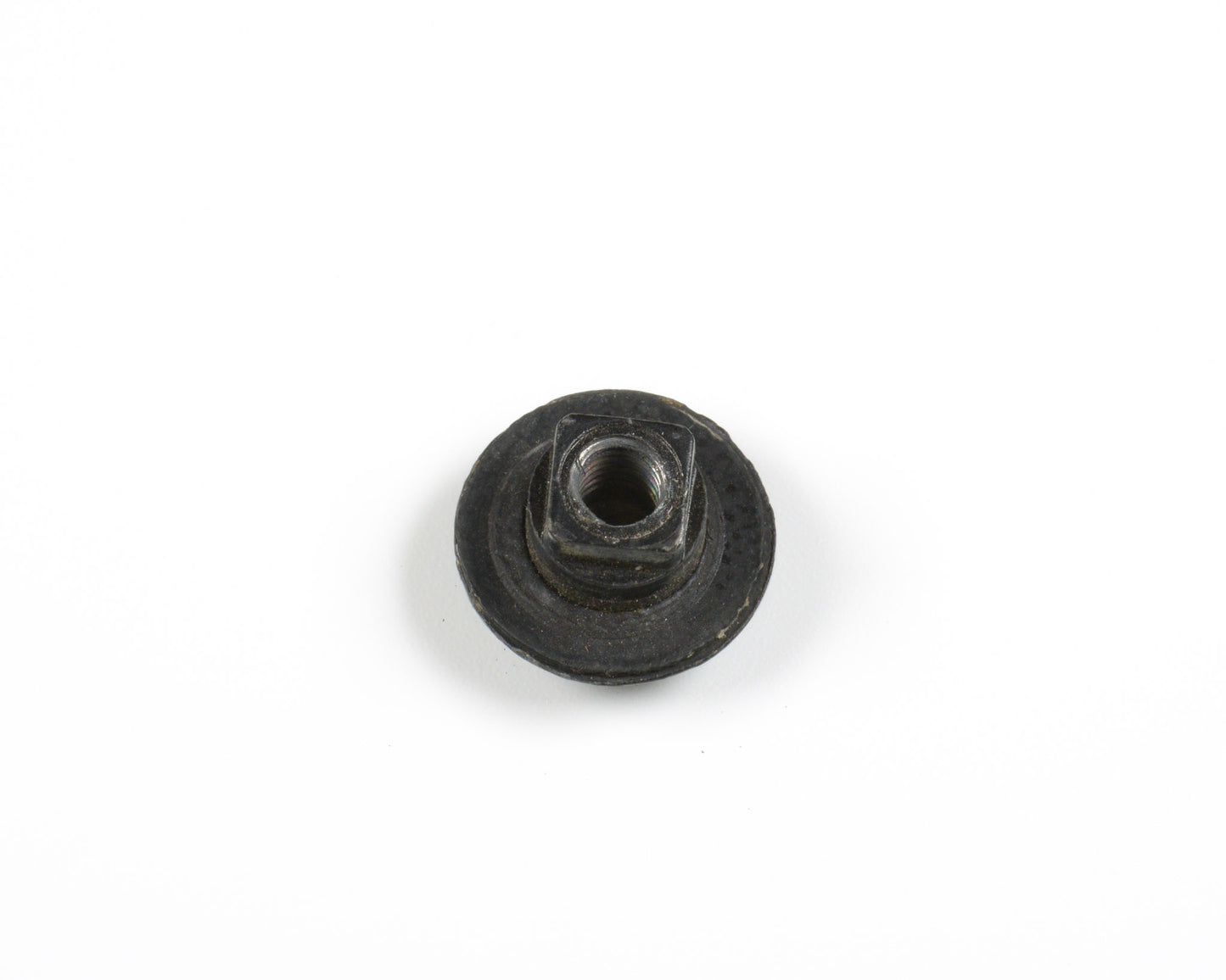 BMW E30 Nut Pop Out Window Hinge Schwarz 51361942192