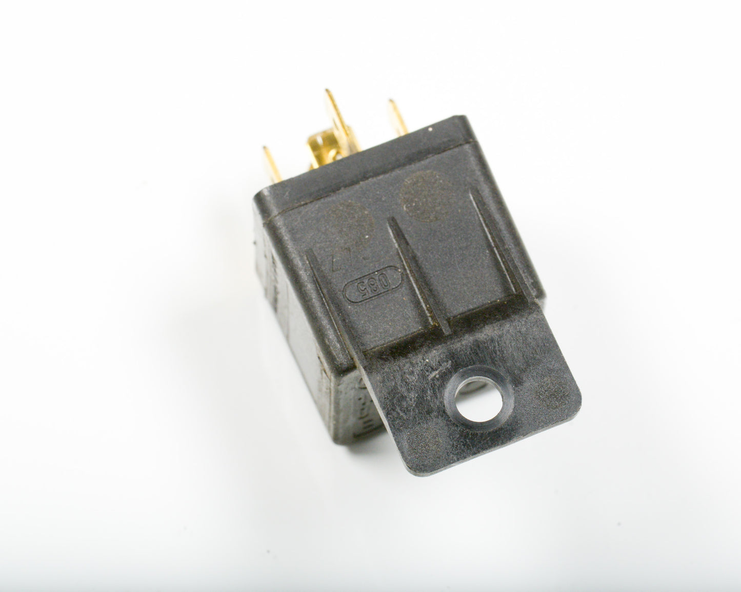 BMW Bosch Fuel Pump Relay Black 5 - Prong 0332204150 0 332 204 150