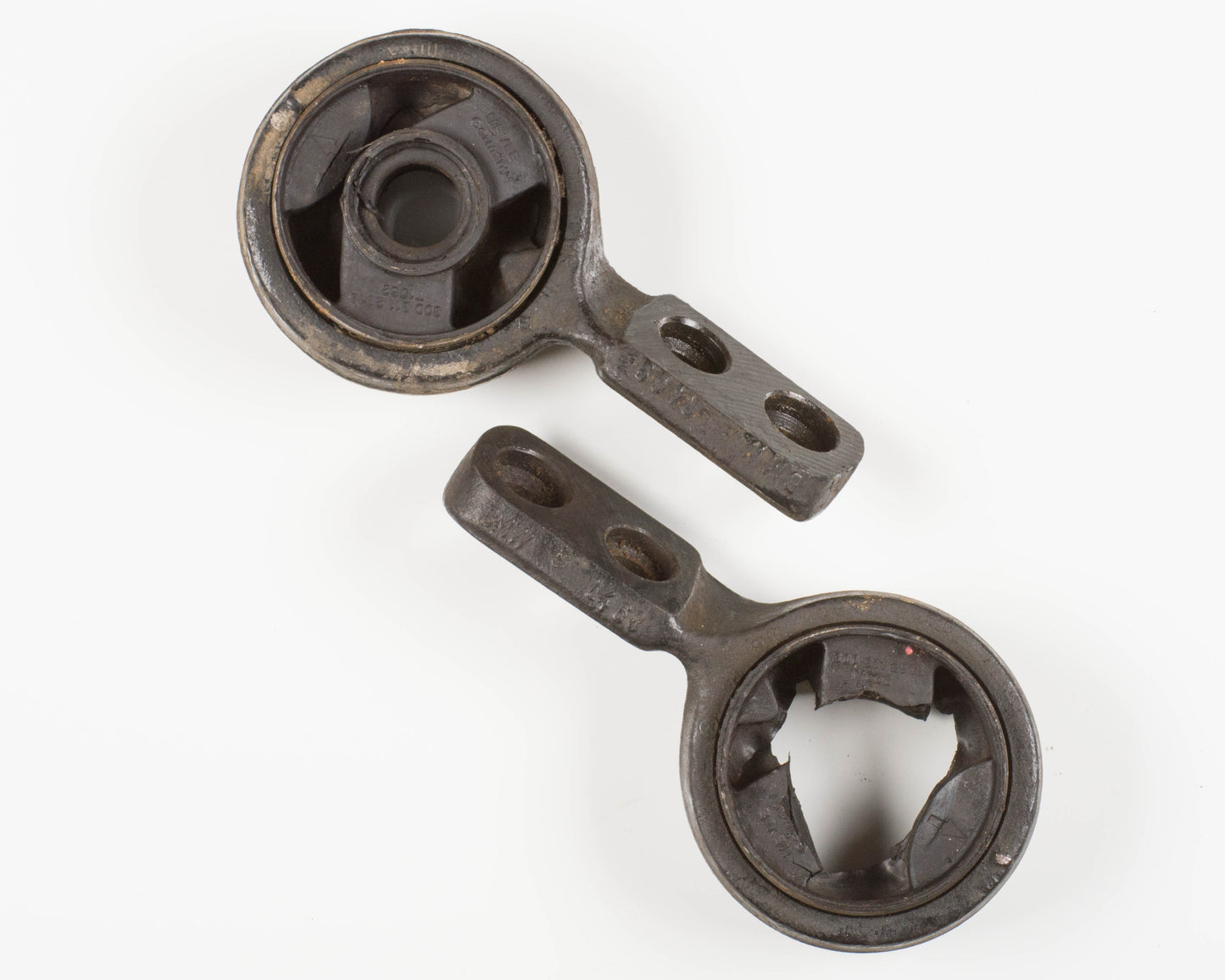 BMW E30 Lower Control Arm Bracket Set 31121139789