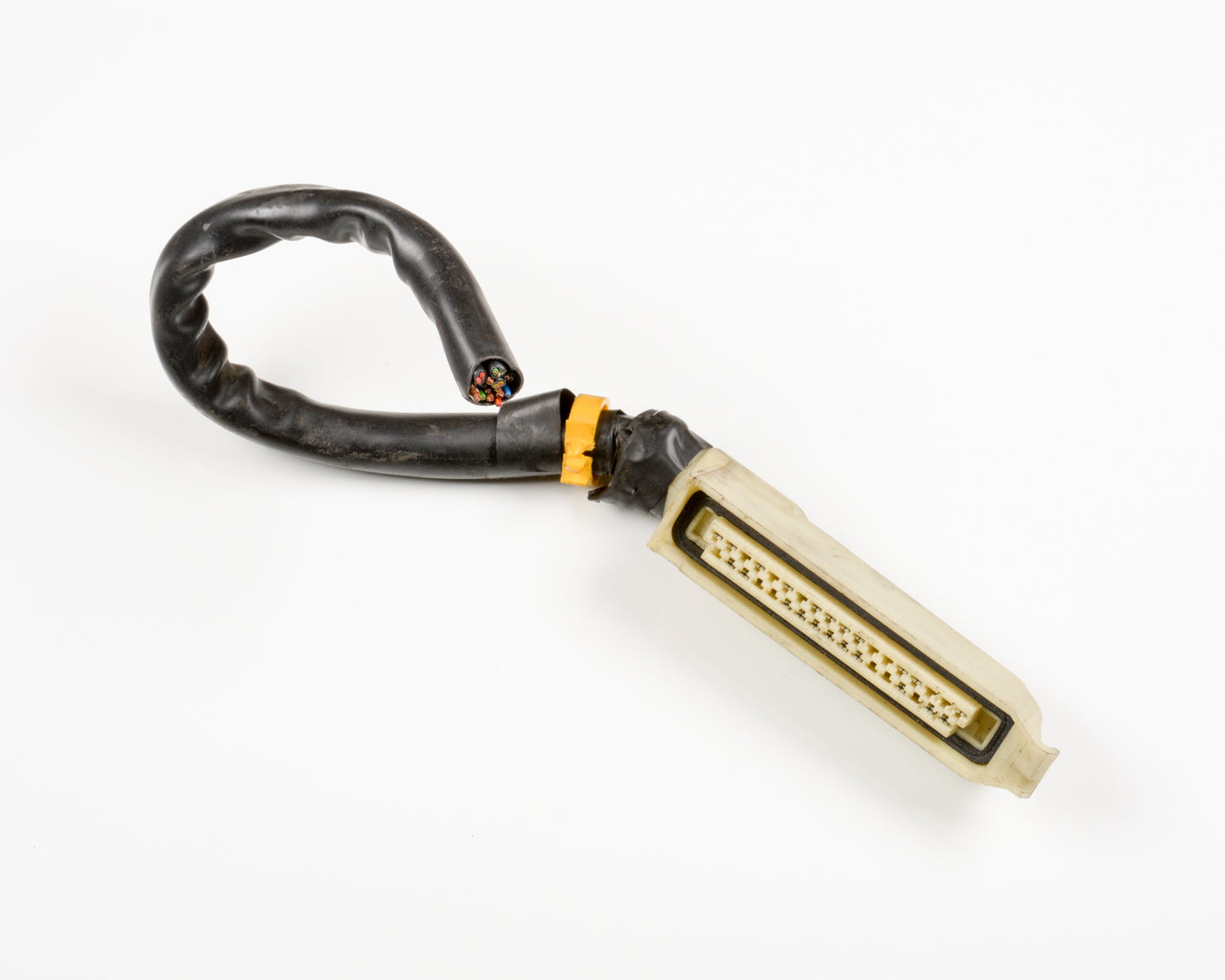 BMW E30 ABS Brake Module Connector Pig Tail