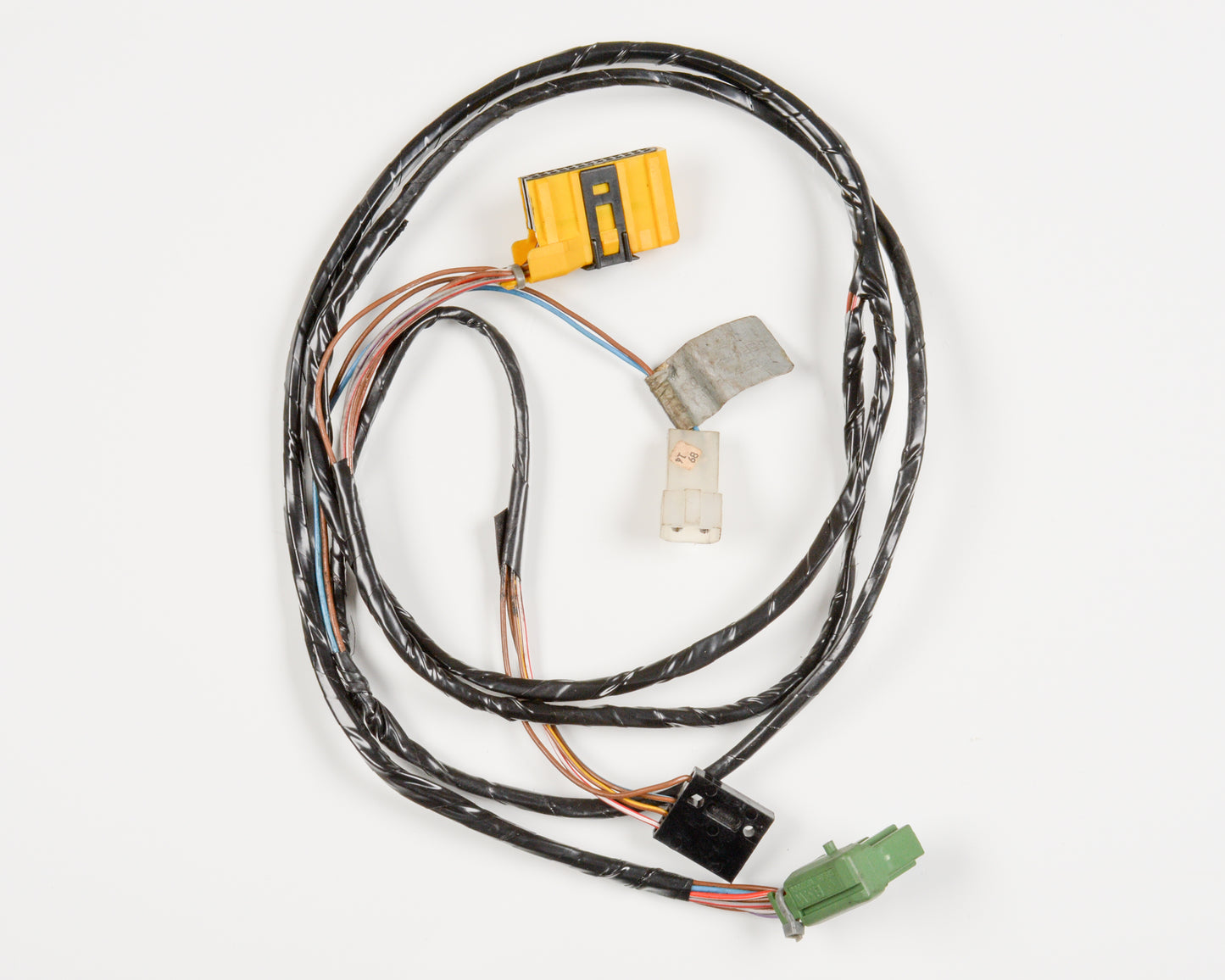 BMW E30 1987-1991 6 Button OBC Wire Harness 61121377811