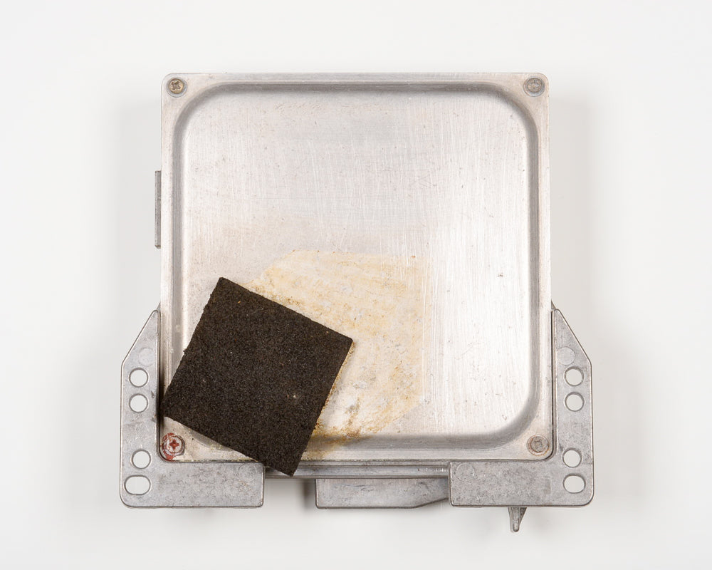 BMW E30 ECU Engine Control Unit Motronic 0261200021