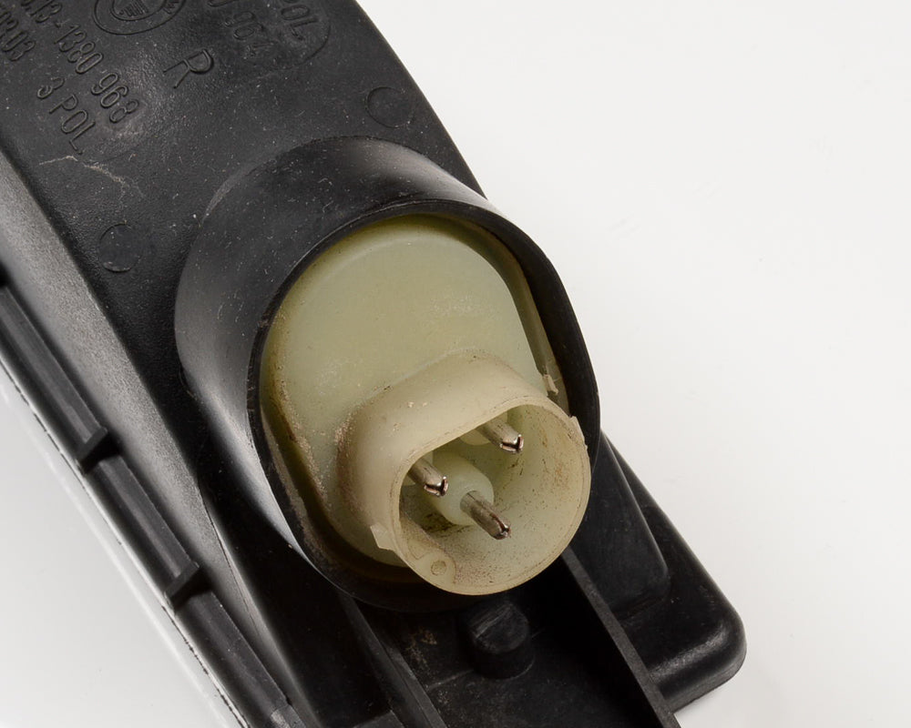 BMW E30 Right Passenger Side Turn Signal Light Housing Assembly 61131380966