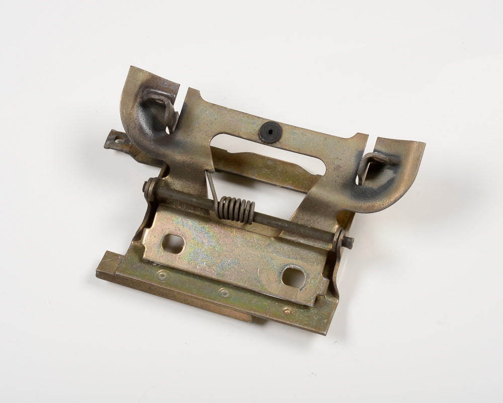 BMW E30 4-Door Sedan Driver Rear Door Handle Base 51221906607 51 22 1 906 607