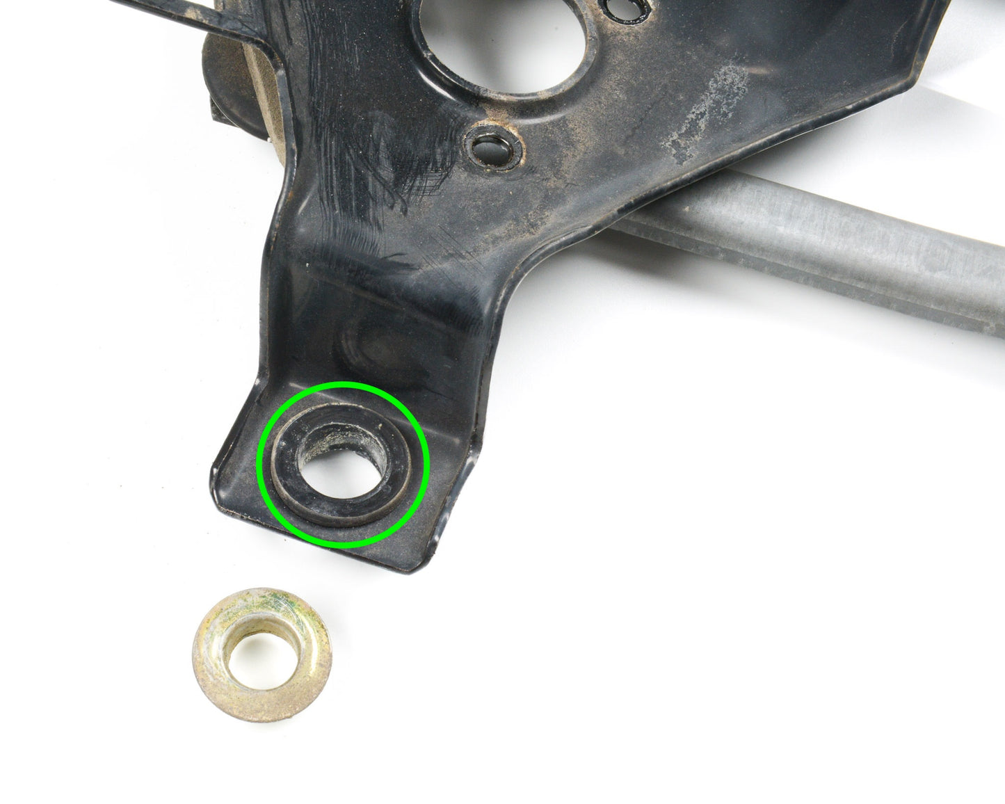BMW E30 Windshield Wiper Linkage Assembly Bushing  61611372677