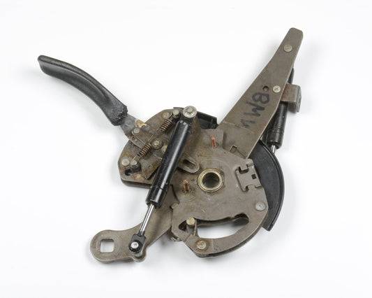 BMW E30 1986-1991 Driver Seat Hinge Sport and Comfort Seats READ!  52101906413