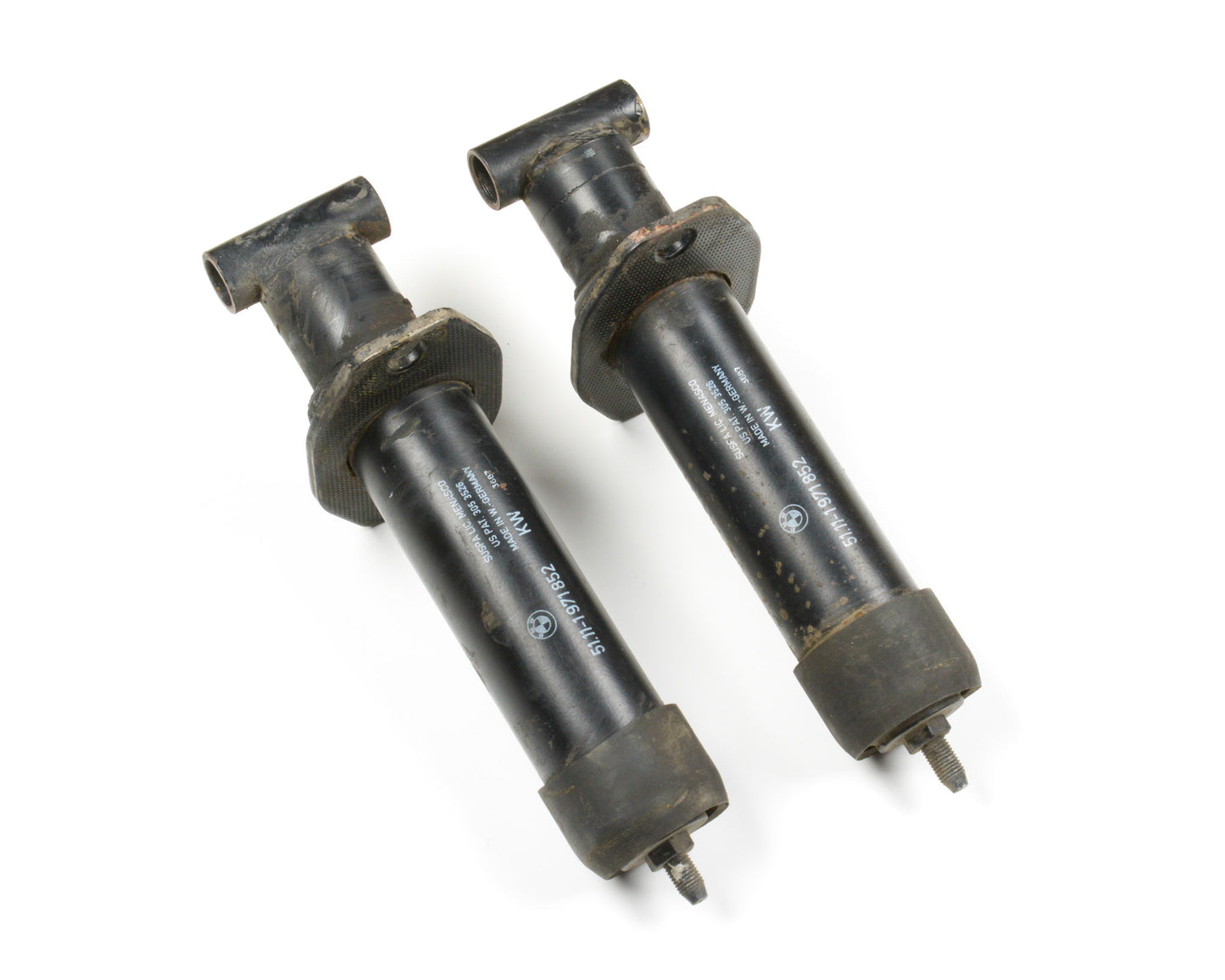 BMW E30 1988 Front Bumper Shocks 325ic  51111971852