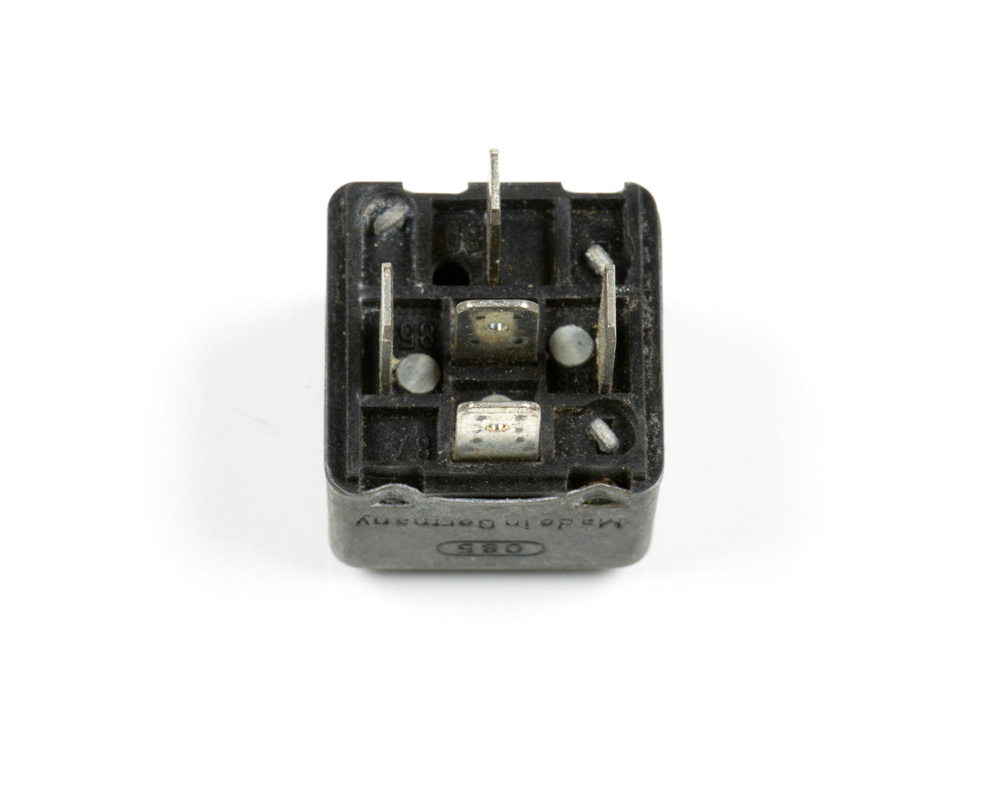 BMW E30 5 Pin Relay  0332014135