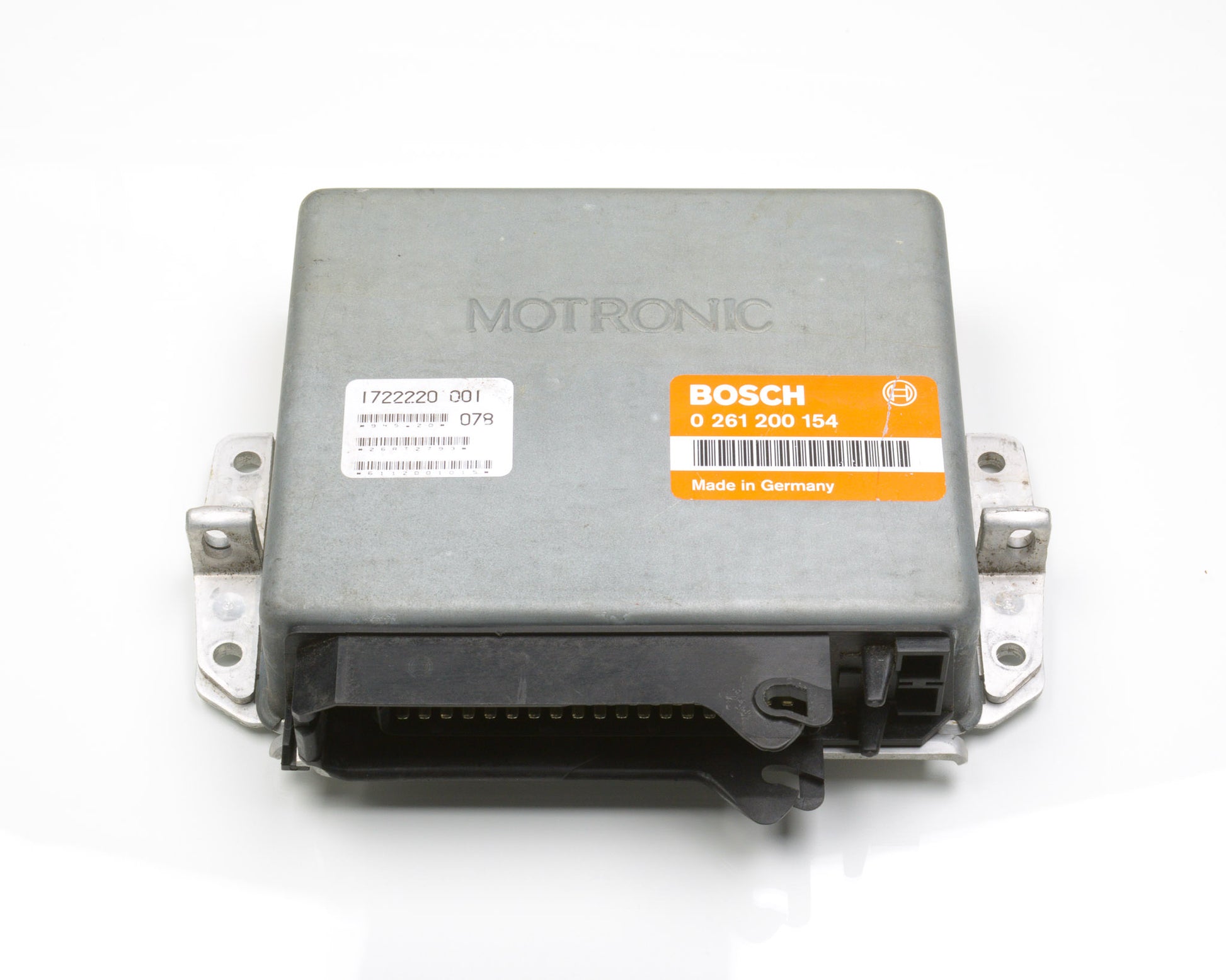 BMW E30 ECU Engine Control Unit Motronic 12141730793  0261200154