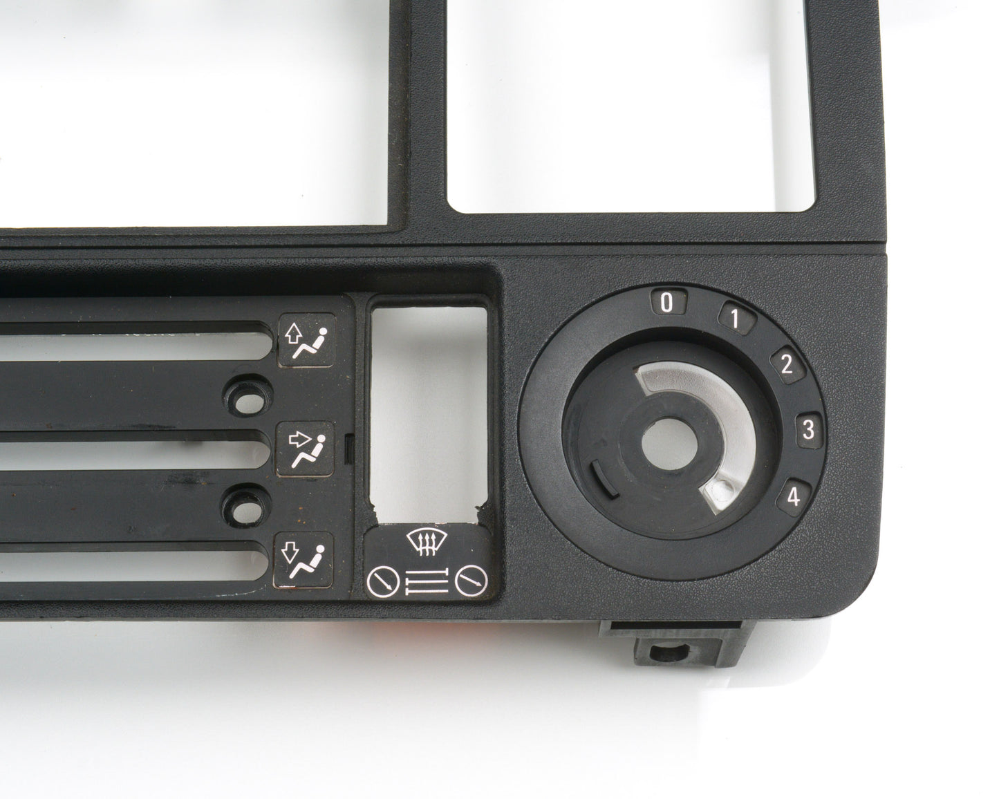 BMW E30 HVAC Panel  64111385879