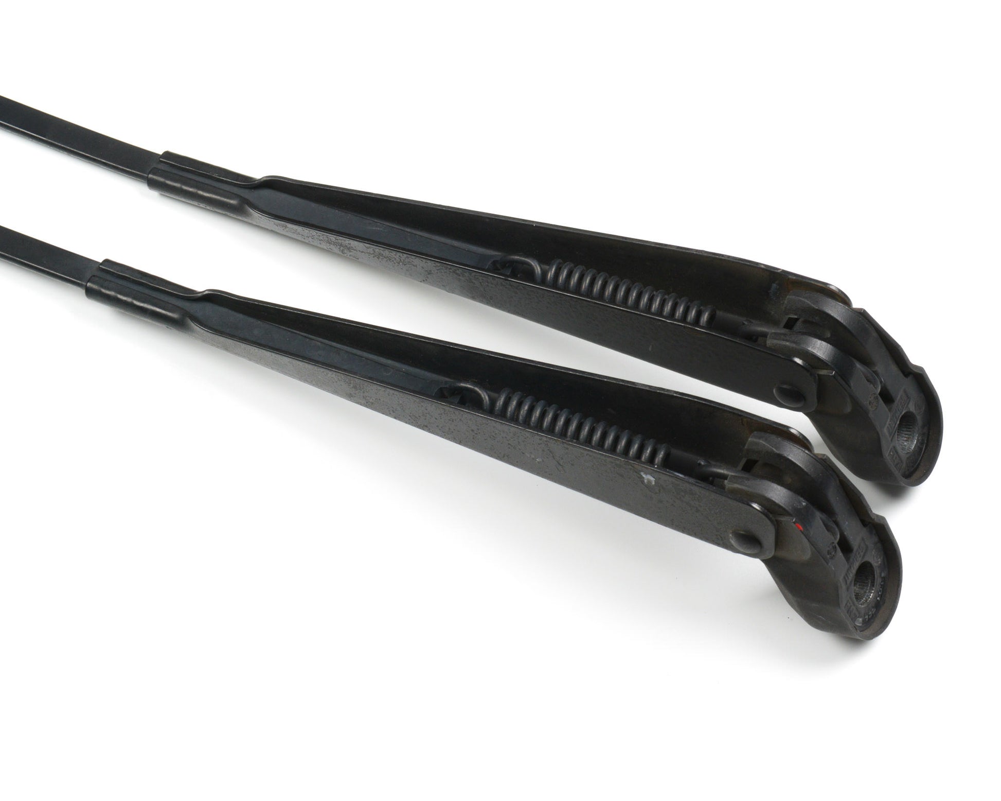 BMW E30 Left and Right Side Wiper Arm Set with Covers  61611372557  61611372558