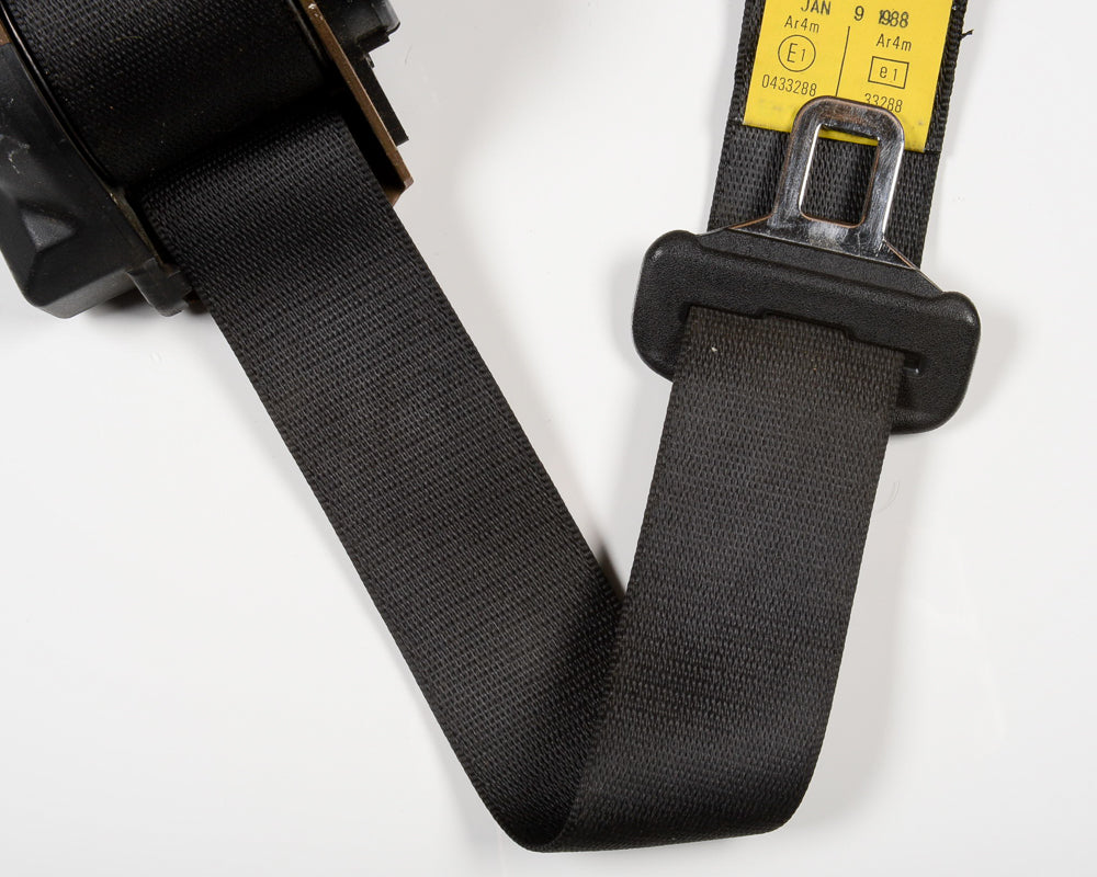 BMW E30 1987-1991 Rear Seat Belt Coupe and Sedans  72111924923